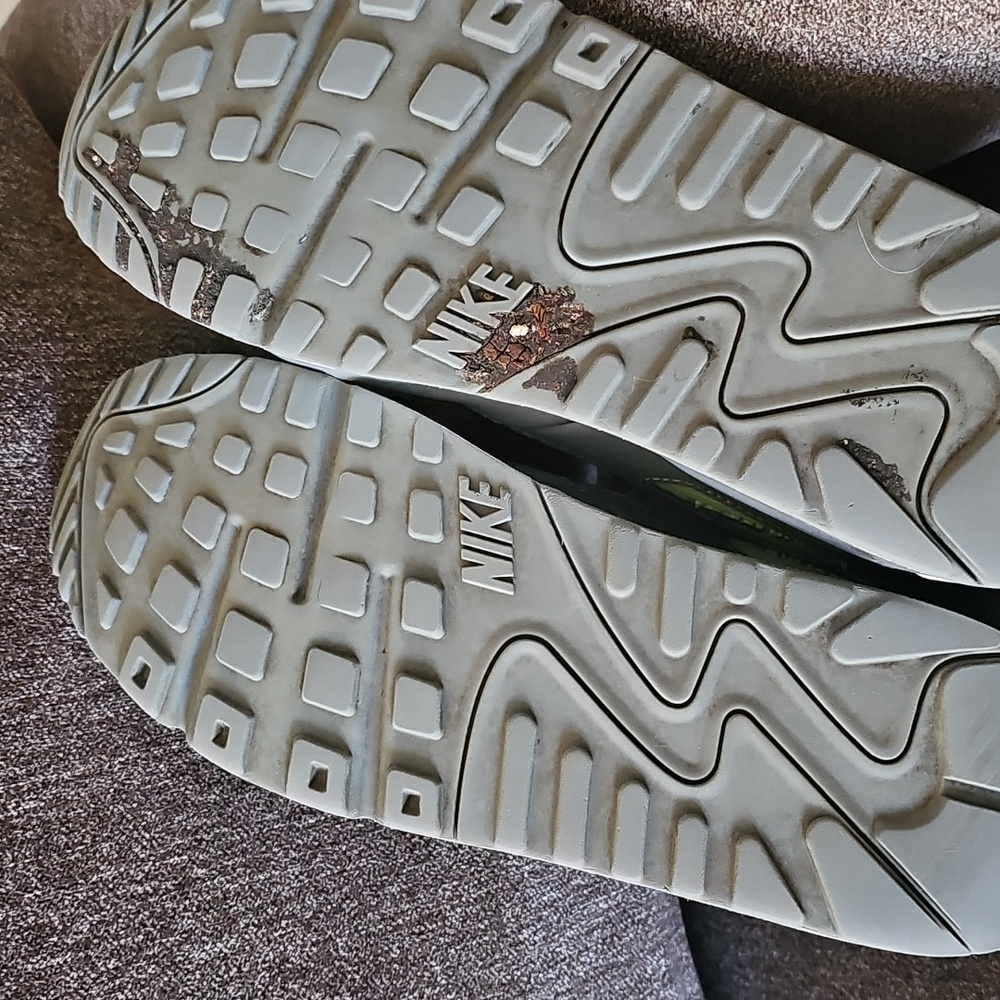 Nike Air Max - Picture 6 of 7